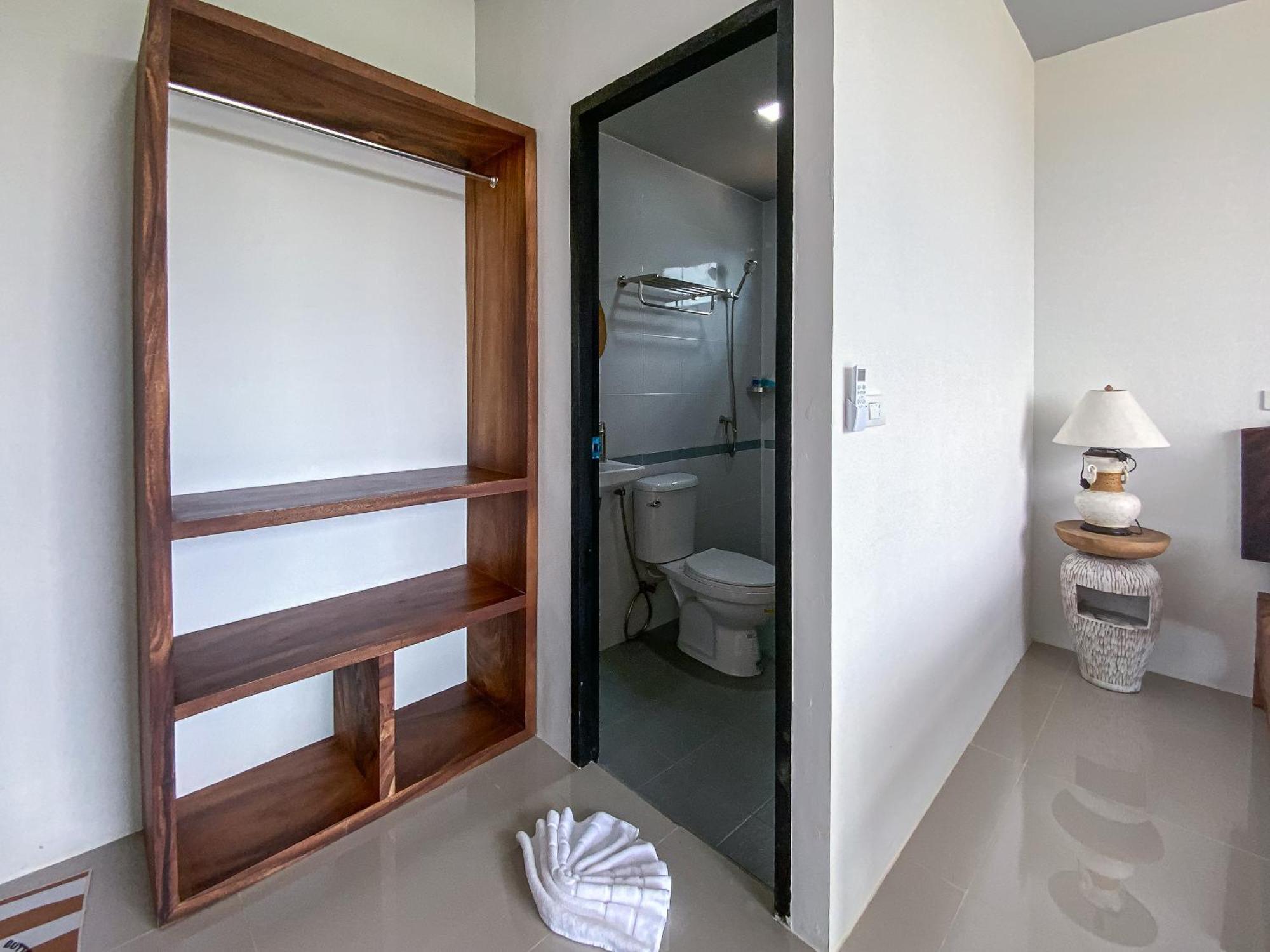 Samet Nangshe Goodview Otel Takua Thung Dış mekan fotoğraf