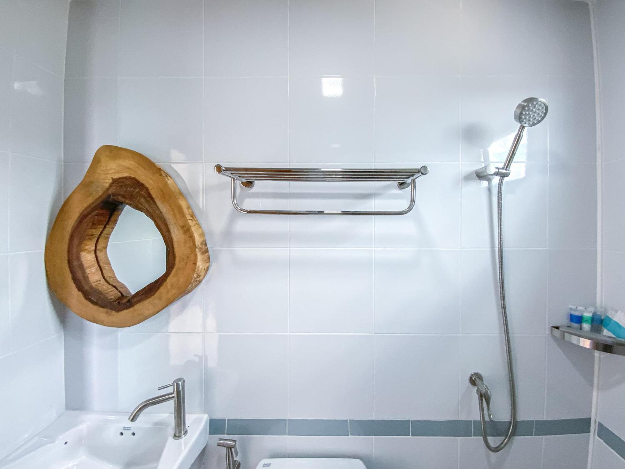 Samet Nangshe Goodview Otel Takua Thung Dış mekan fotoğraf